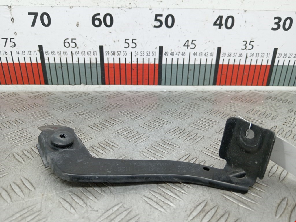 Кронштейн (крепление) крыла переднего левого BMW 5-Series (E60/E61) (2003-2010)