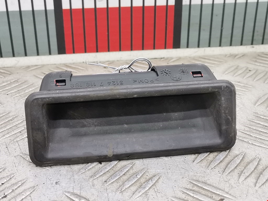 Ручка крышки багажника BMW 5-Series (E60/E61) (2003-2010)