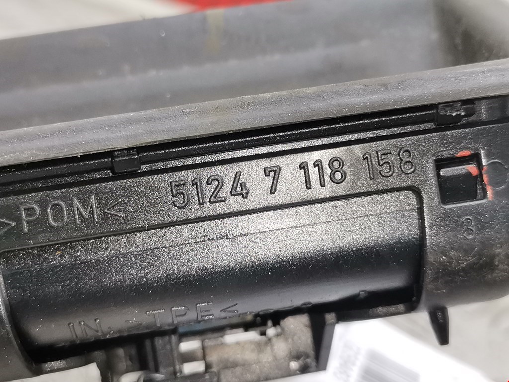 Ручка двери багажника наружная BMW 5er 5 серия E60/E61 2003-2010