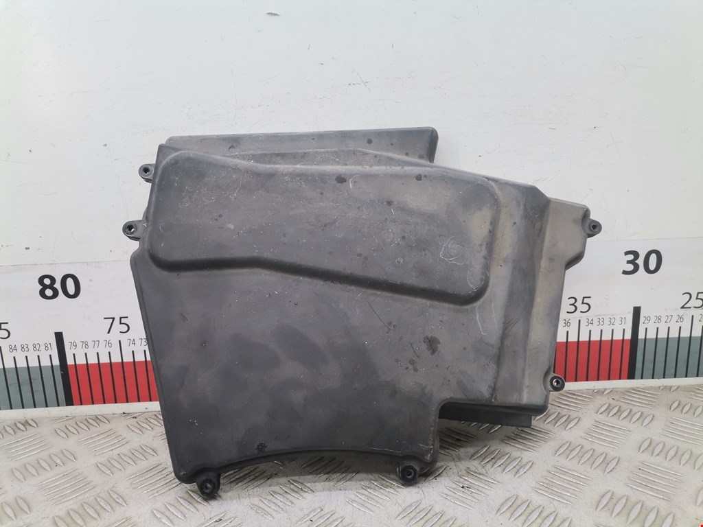 Крышка блока предохранителей BMW 5-Series (E60/E61) (2003-2010)