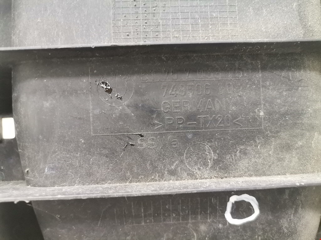 Воздуховод BMW 5er 5 серия E60/E61 2003-2010