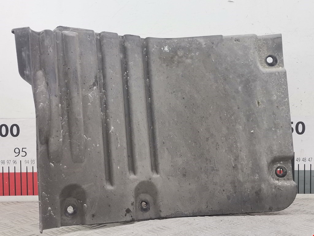 Локер (подкрылок) передний правый BMW 5er 5 серия E60/E61 2003-2010