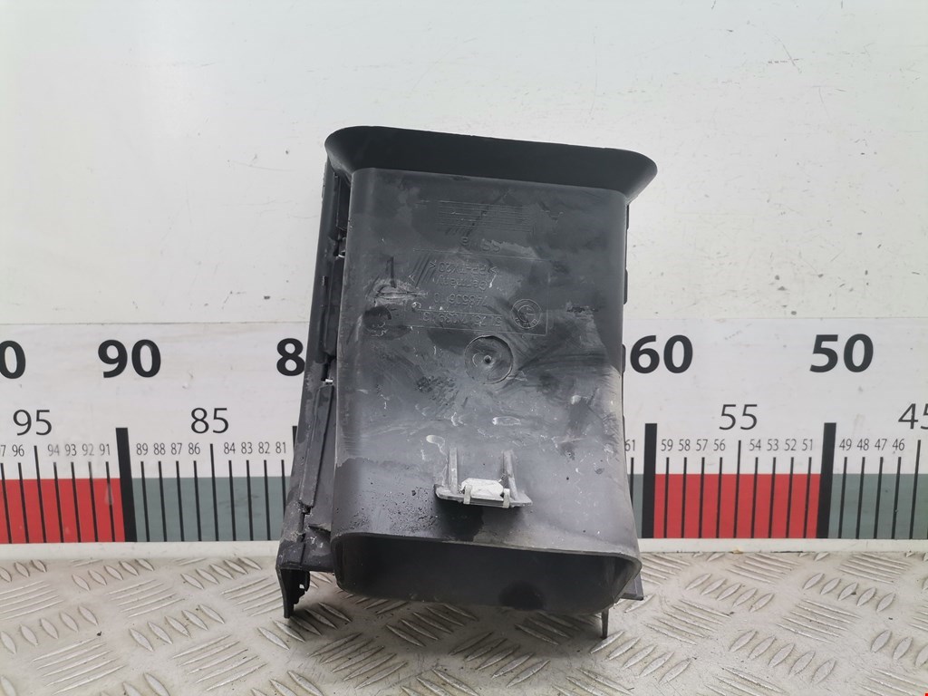 Воздуховод BMW 5er 5 серия E60/E61 2003-2010