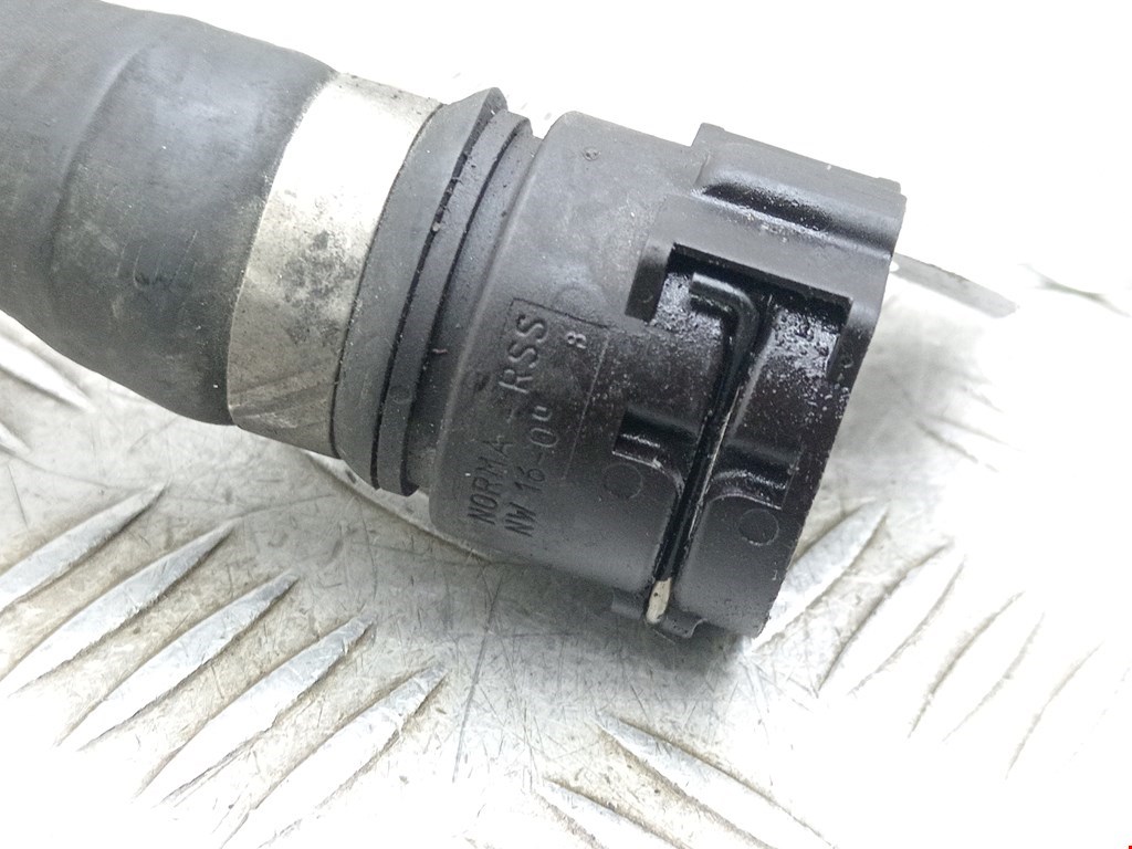 Патрубок отопителя BMW 5er 5 серия E60/E61 2003-2010