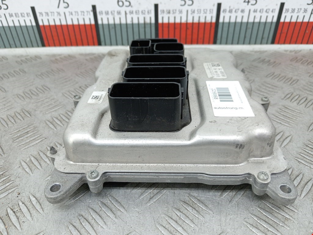 Блок управления двигателя (ЭБУ) BMW 3er F30/F31/F80 2011-2019