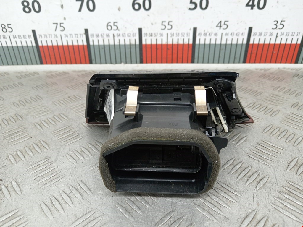 Дефлектор воздушный BMW 3er F30/F31/F80 2011-2019