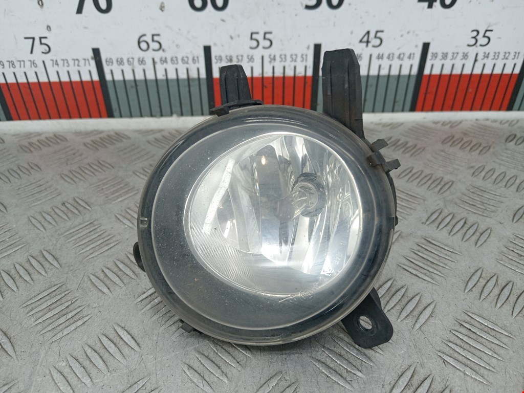 Фара противотуманная правая BMW 3-Series (F30/F31/F34/F35) (2011-2020)