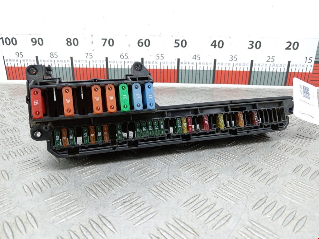 Датчик уровня в бачок омывателя BMW 5er 5 серия E60/E61 2003-2010