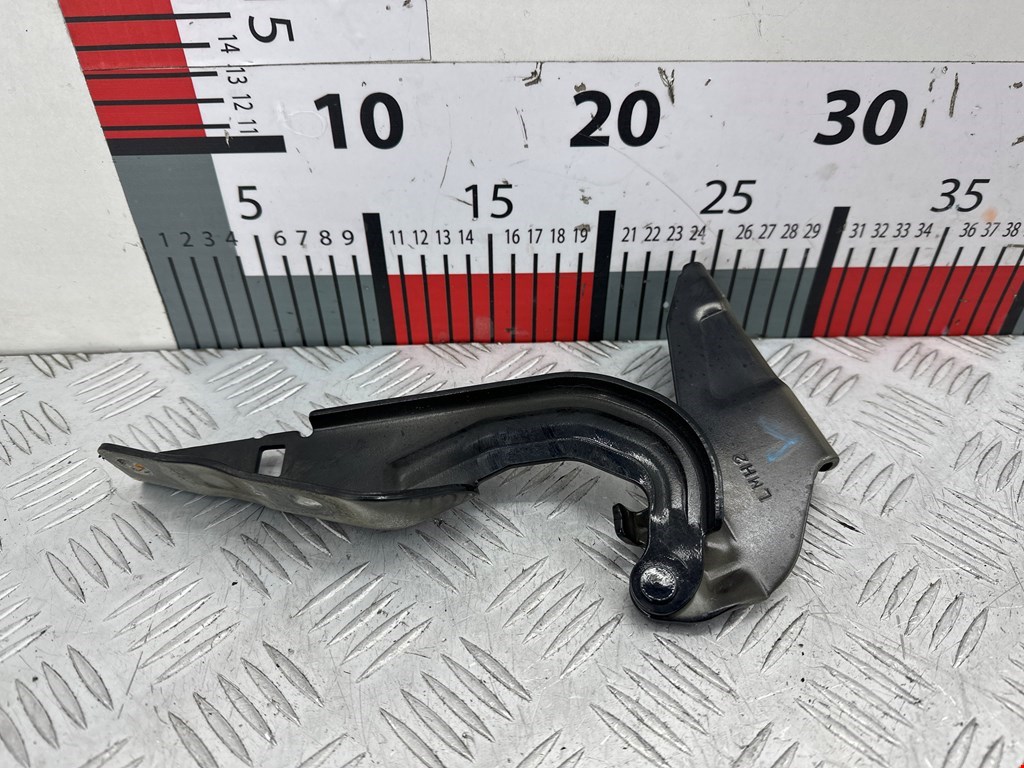 Петля капота левая/правая MITSUBISHI ASX 2010-н.в.