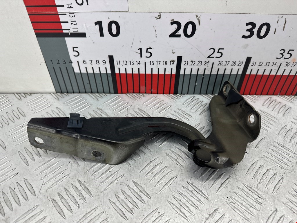 Петля капота левая/правая MITSUBISHI ASX 2010-н.в.