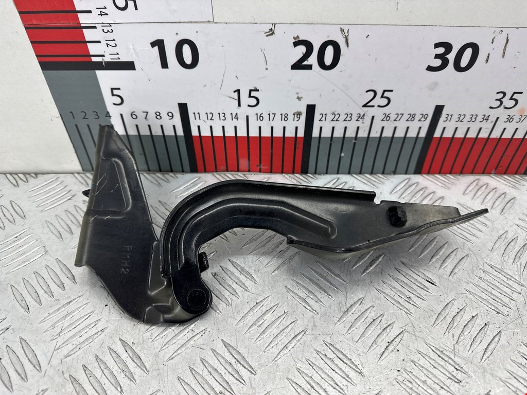 Петля капота левая/правая MITSUBISHI ASX 2010-н.в.