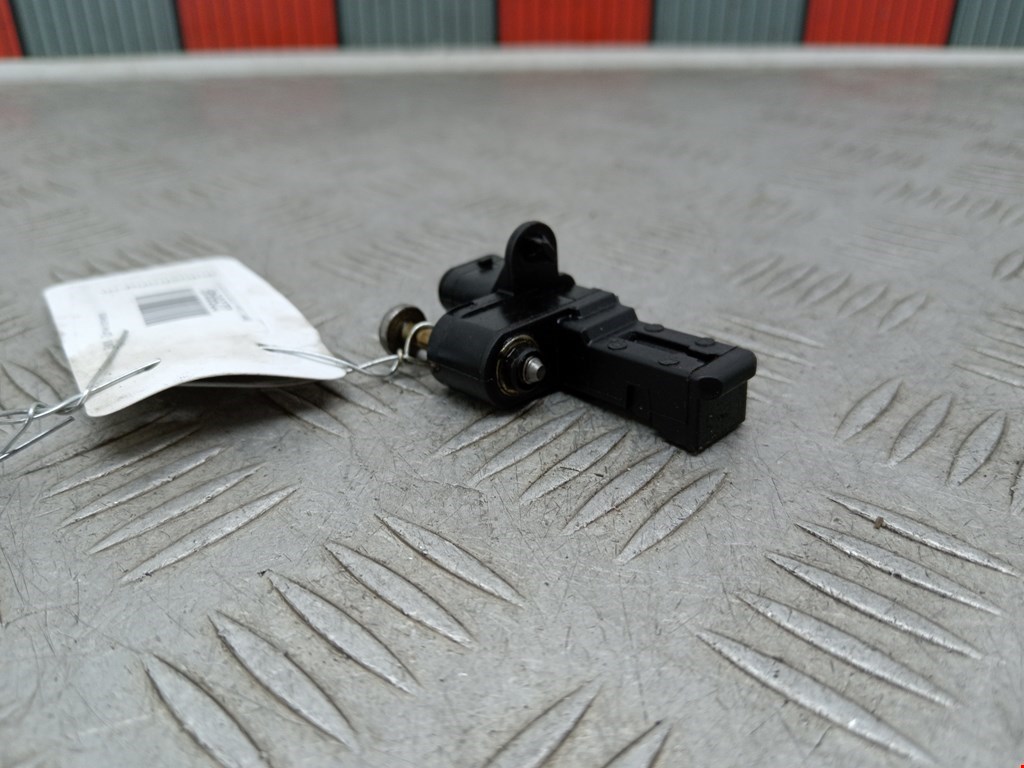 Датчик положения коленвала BMW 3er F30/F31/F80 2011-2019