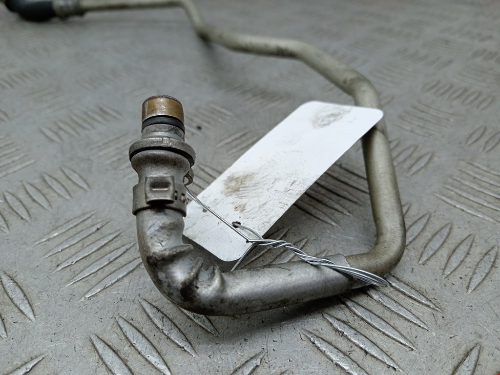 Трубка нагнетателя BMW 3er F30/F31/F80 2011-2019