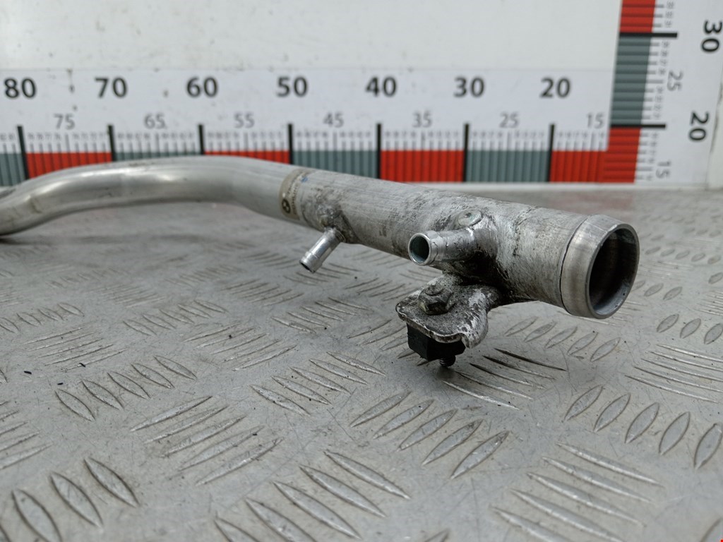 Трубка системы охлаждения BMW 3er F30/F31/F80 2011-2019