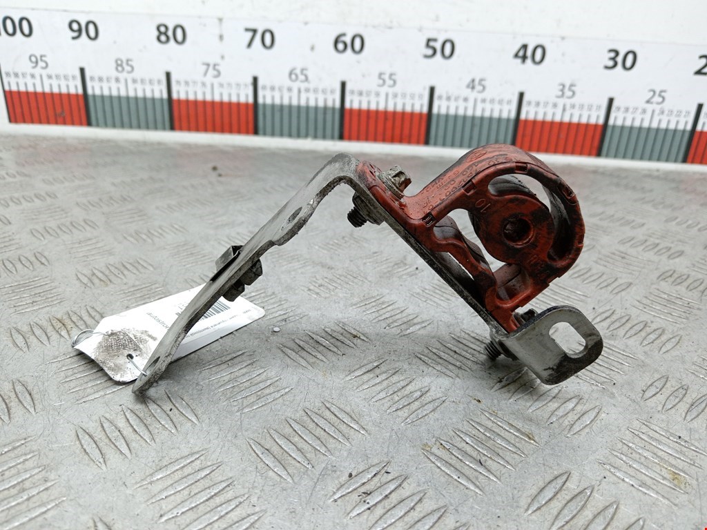 Резинка подвеса глушителя BMW 3er F30/F31/F80 2011-2019