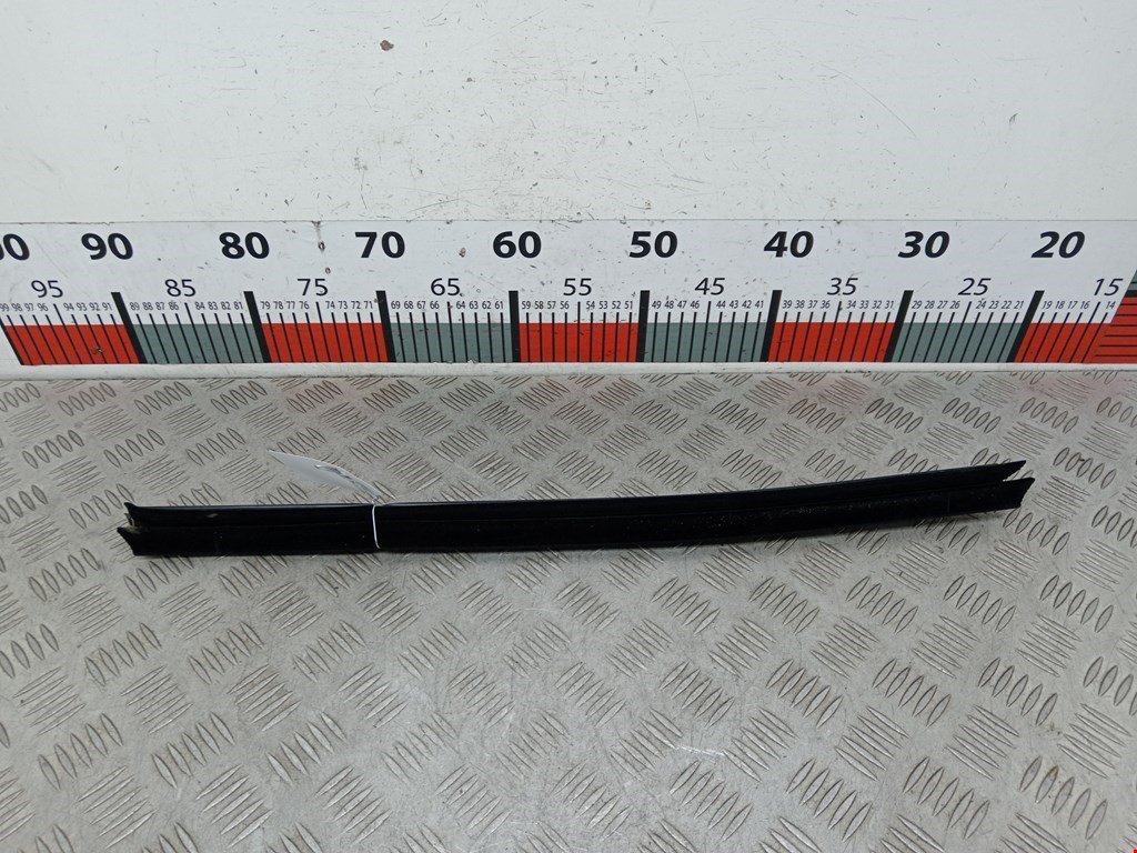 Уплотнитель (внутри) BMW 5er 5 серия E60/E61 2003-2010