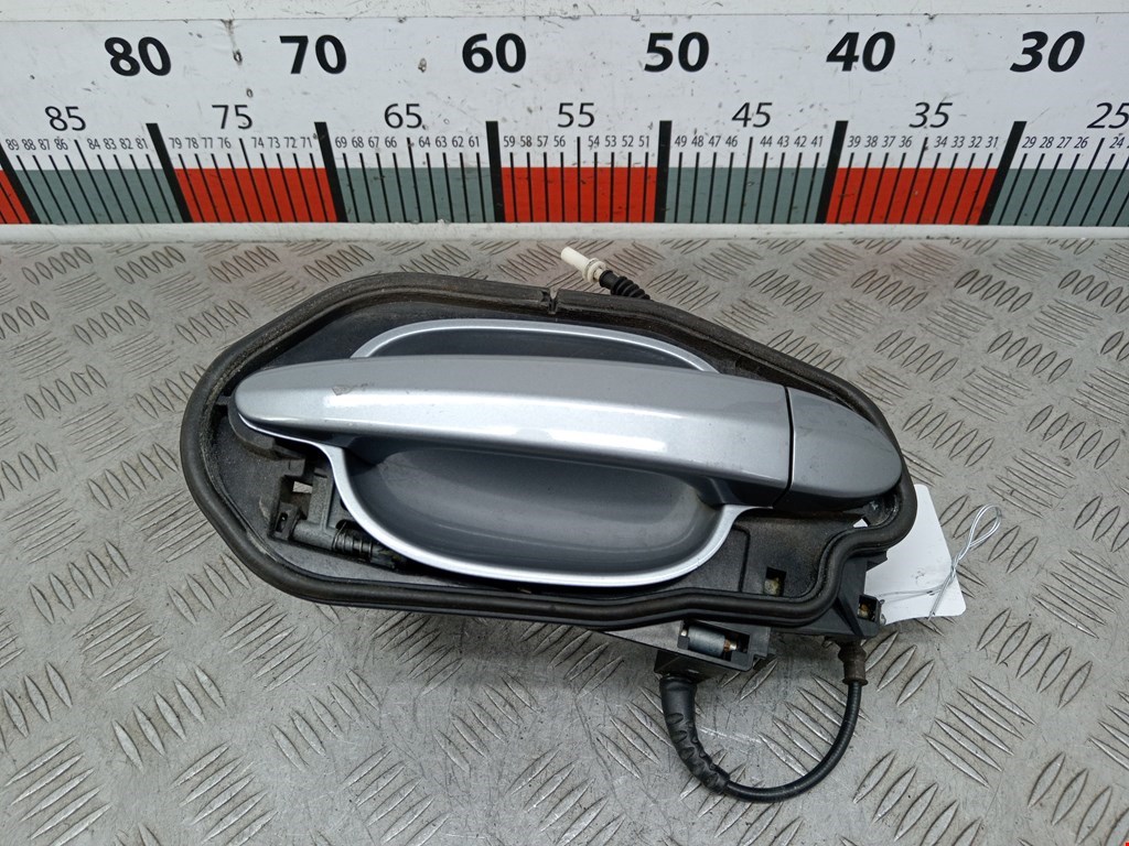 Ручка двери задней наружная правая BMW 5er 5 серия E60/E61 2003-2010