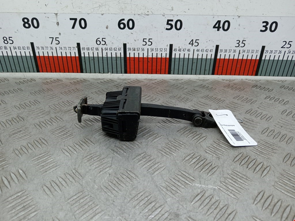 Ограничитель открывания двери BMW 5er 5 серия E60/E61 2003-2010