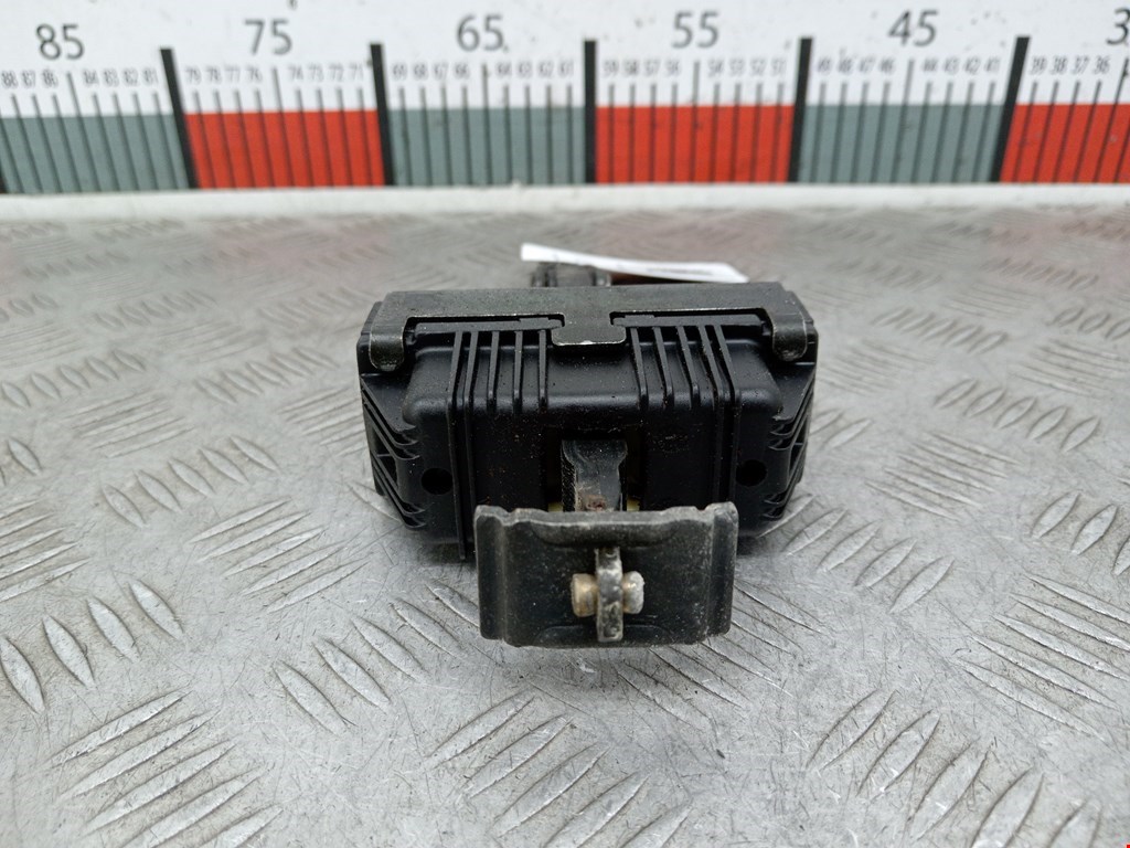 Ограничитель открывания двери BMW 5er 5 серия E60/E61 2003-2010