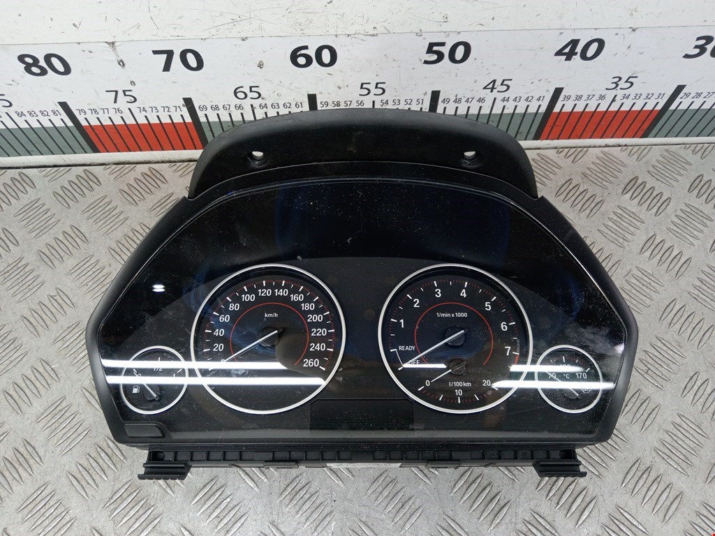 Панель приборов (щиток) BMW 3er F30/F31/F80 2011-2019