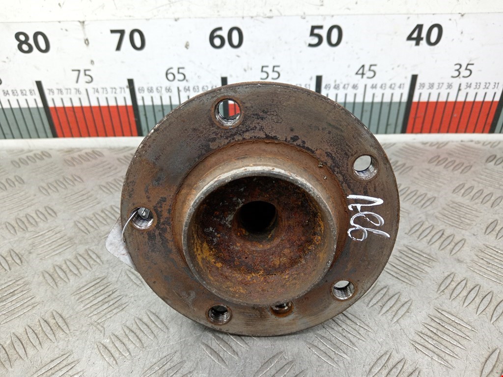 Ступица передняя левая/правая BMW 5er 5 серия E60/E61 2003-2010