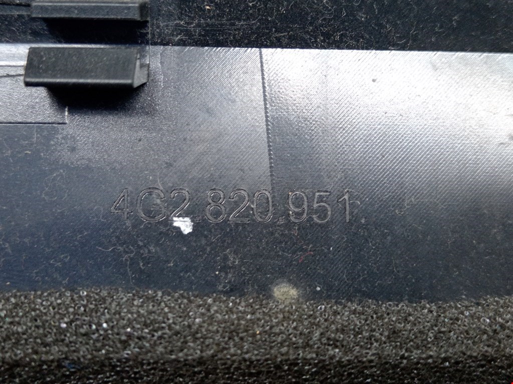 Дефлектор воздушный AUDI A6 C7 2011-2018