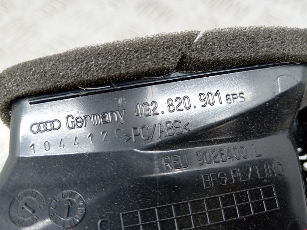 Дефлектор воздушный AUDI A6 C7 2011-2018