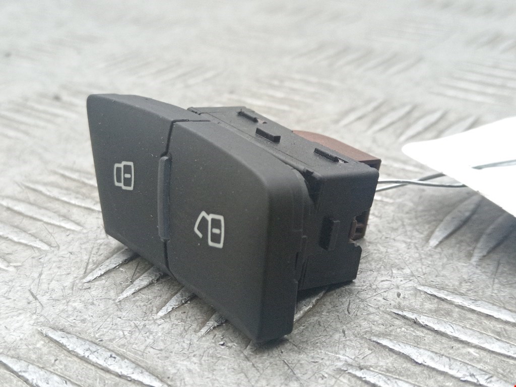 Кнопка центрального замка AUDI A6 C7 2011-2018