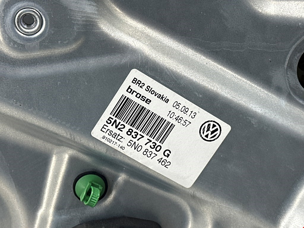 Стеклоподъемник передний правый VOLKSWAGEN Tiguan 2007-2018