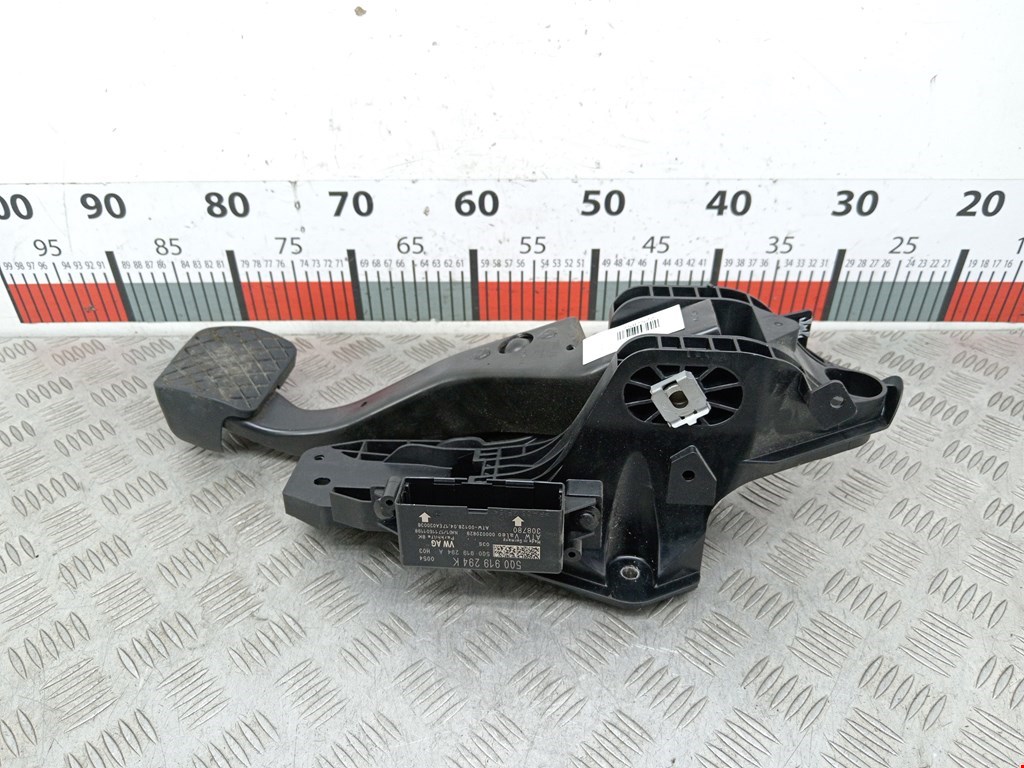 Педаль тормоза VOLKSWAGEN Golf Sportsvan 2014-2020