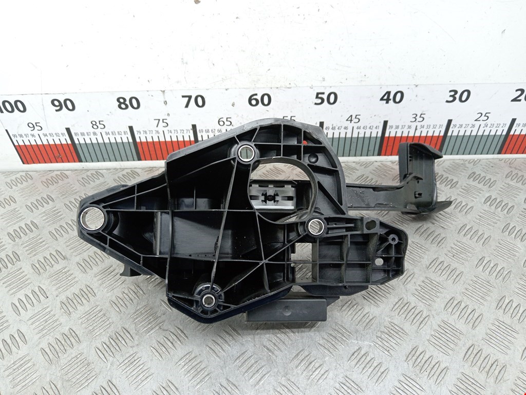 Педаль тормоза VOLKSWAGEN Golf Sportsvan 2014-2020