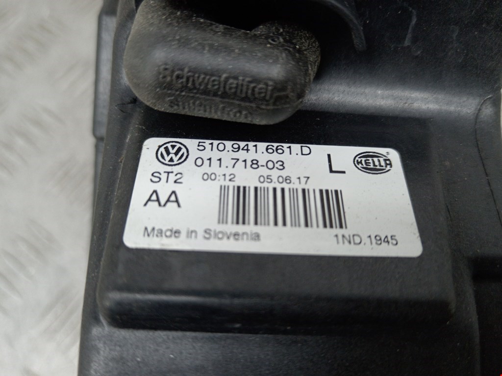 Фара противотуманная левая (ПТФ) VOLKSWAGEN Golf Sportsvan 2014-2020