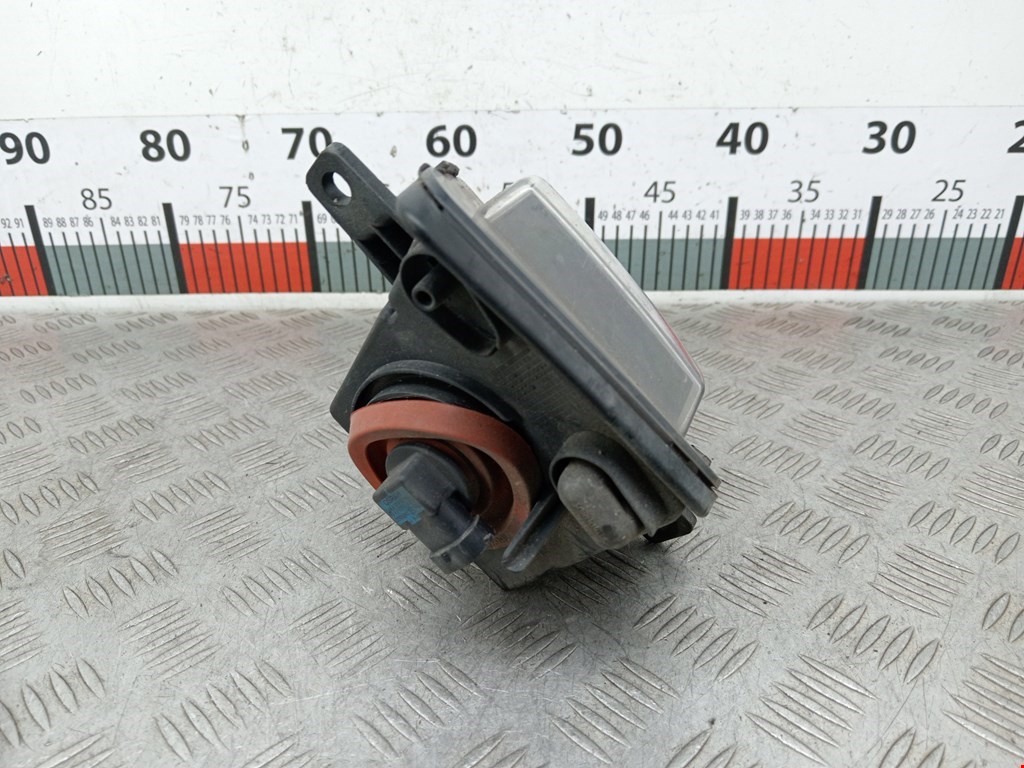 Фара противотуманная правая (ПТФ) VOLKSWAGEN Golf Sportsvan 2014-2020