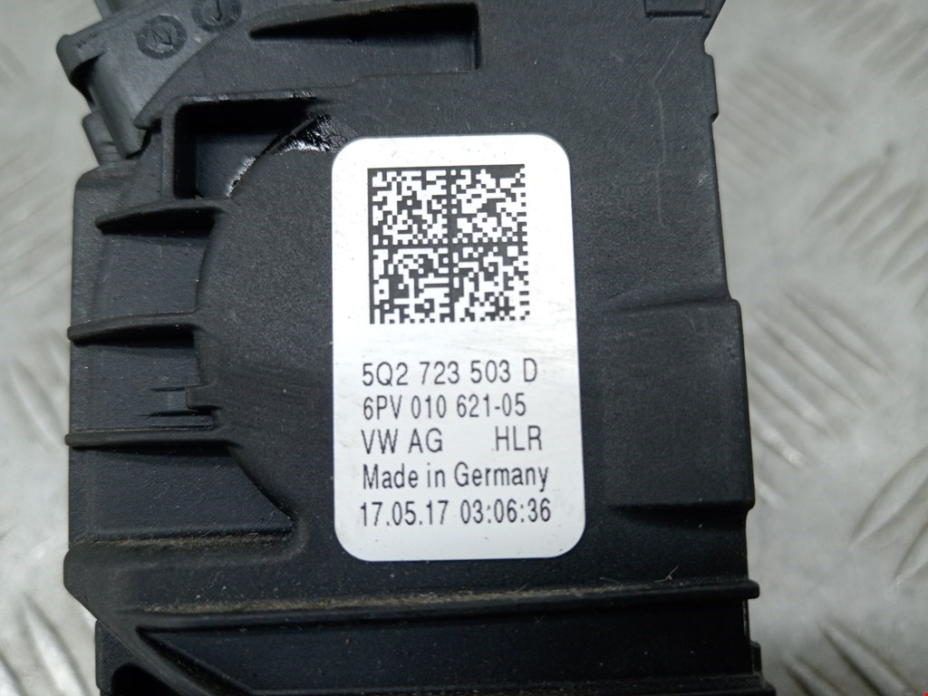 Педаль газа VOLKSWAGEN Golf Sportsvan 2014-2020