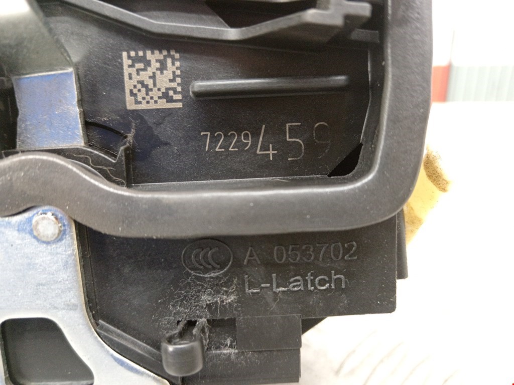 Замок двери задней левой BMW 3er F30/F31/F80 2011-2019