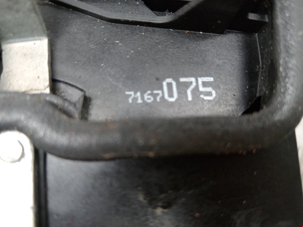 Замок двери задней левой BMW 5er 5 серия E60/E61 2003-2010