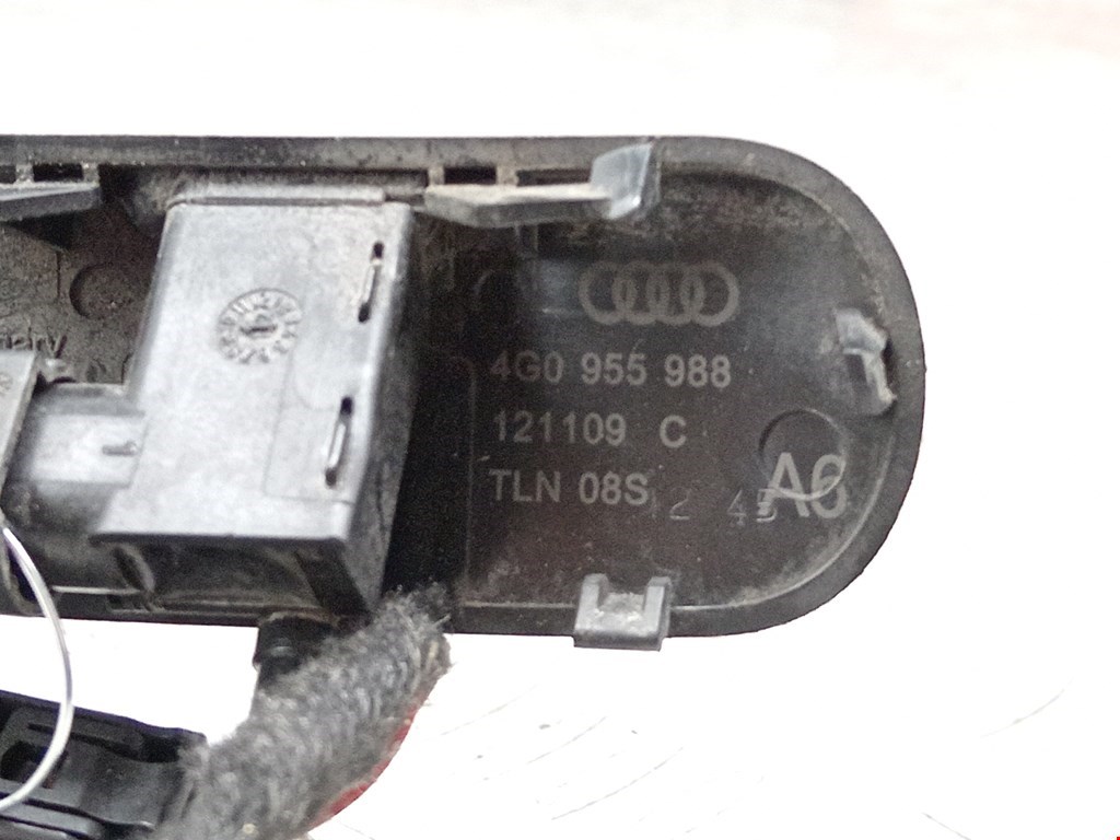 Форсунка омывателя лобового стекла AUDI A6 C7 2011-2018