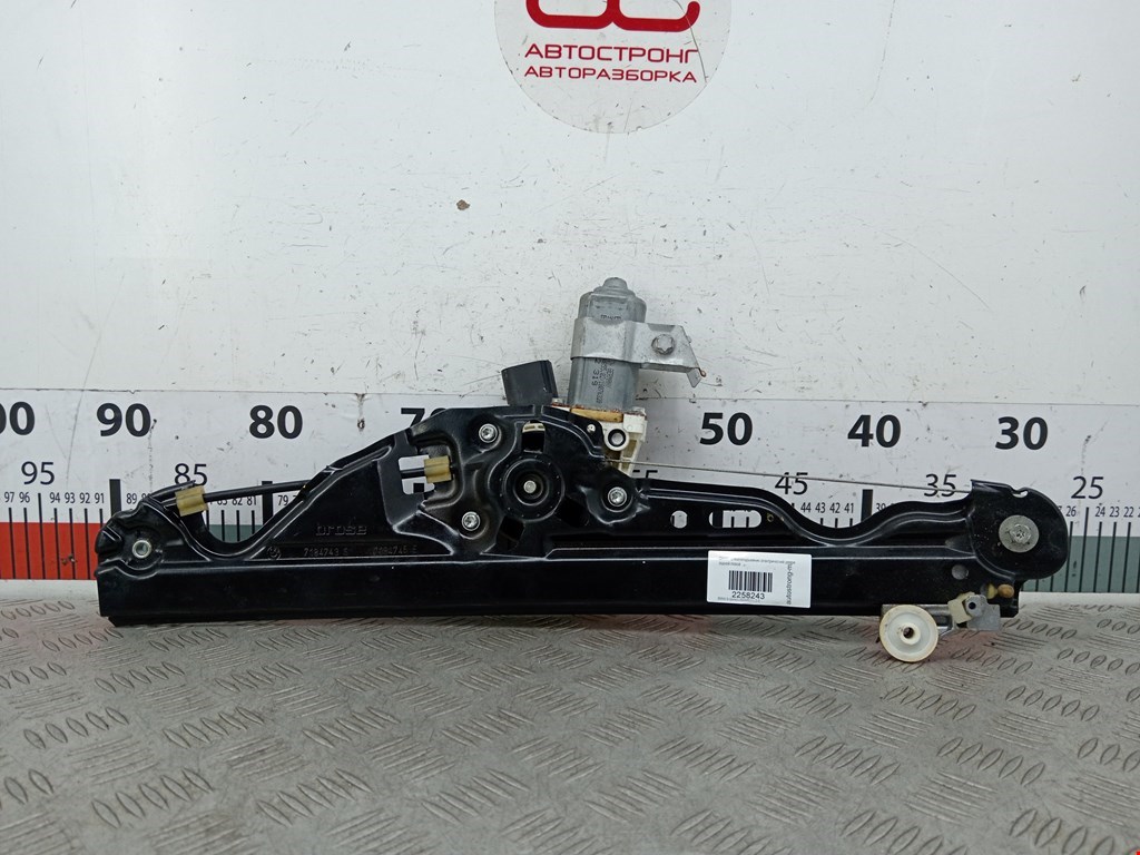 Стеклоподъемник задний левый BMW 5er 5 серия E60/E61 2003-2010