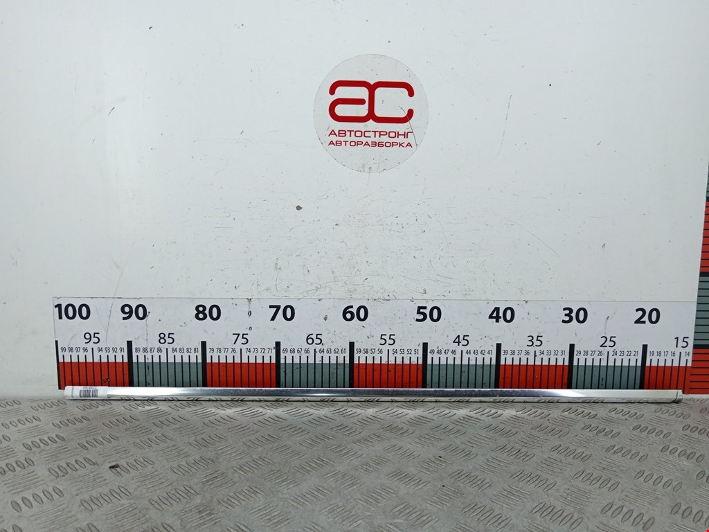 Накладка декоративная (молдинг) стекла двери передней левой BMW 5-Series (E60/E61) (2003-2010)