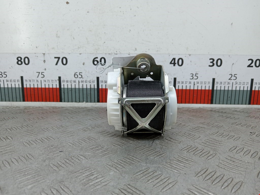 Ремень безопасности передний левый BMW 3er F30/F31/F80 2011-2019