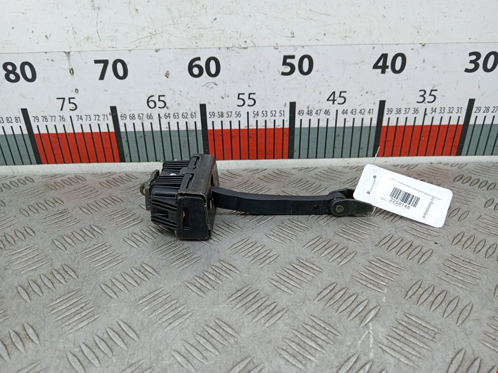 Ограничитель открывания двери BMW 5er 5 серия E60/E61 2003-2010