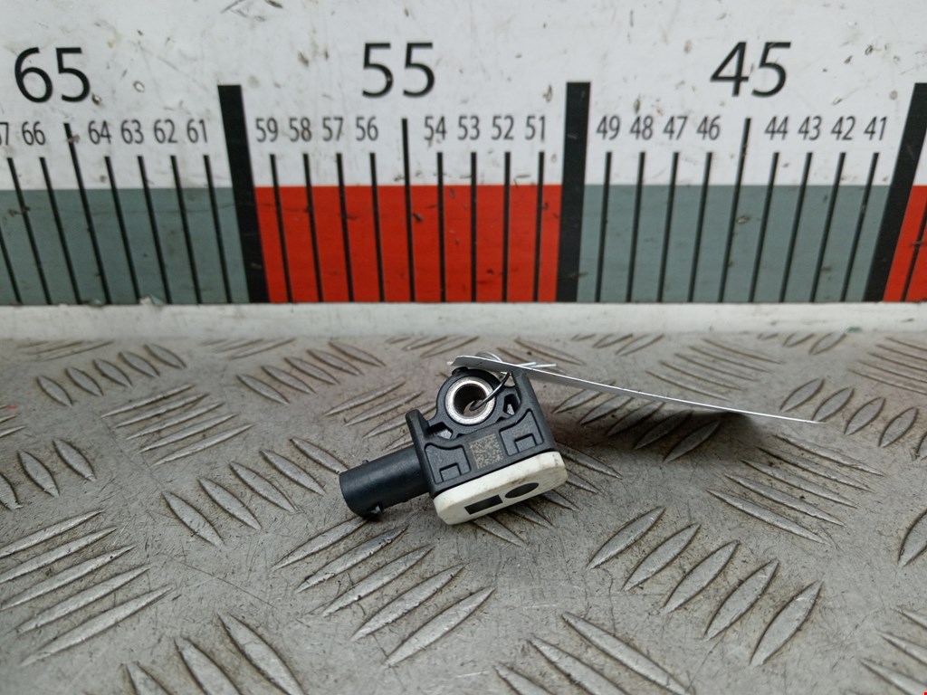 Датчик AIR BAG (подушек безопасности) BMW 3er F30/F31/F80 2011-2019