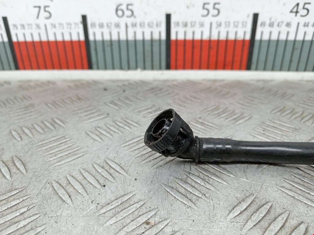 Трубка картерных газов BMW 3er F30/F31/F80 2011-2019