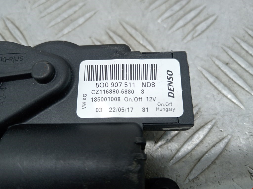 Моторчик заслонки печки VOLKSWAGEN Golf Sportsvan 2014-2020