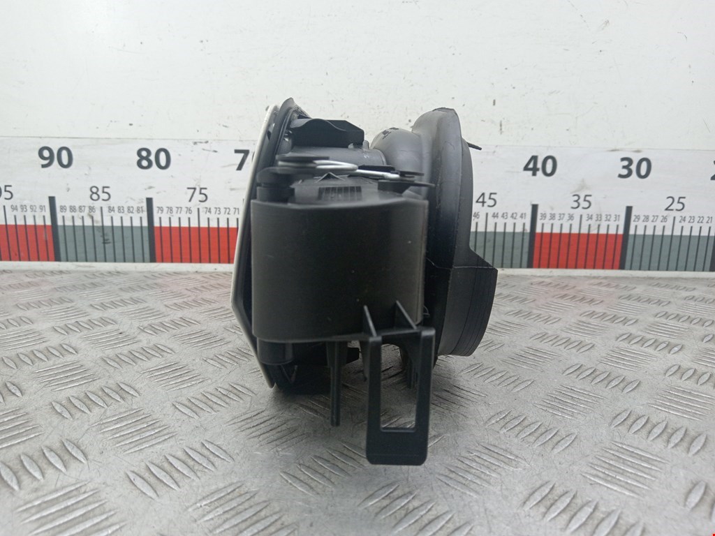 Лючок бензобака BMW 3er F30/F31/F80 2011-2019