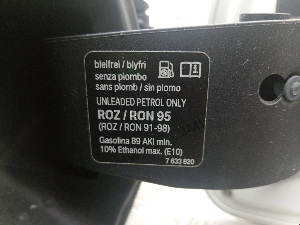 Лючок бензобака BMW 3er F30/F31/F80 2011-2019