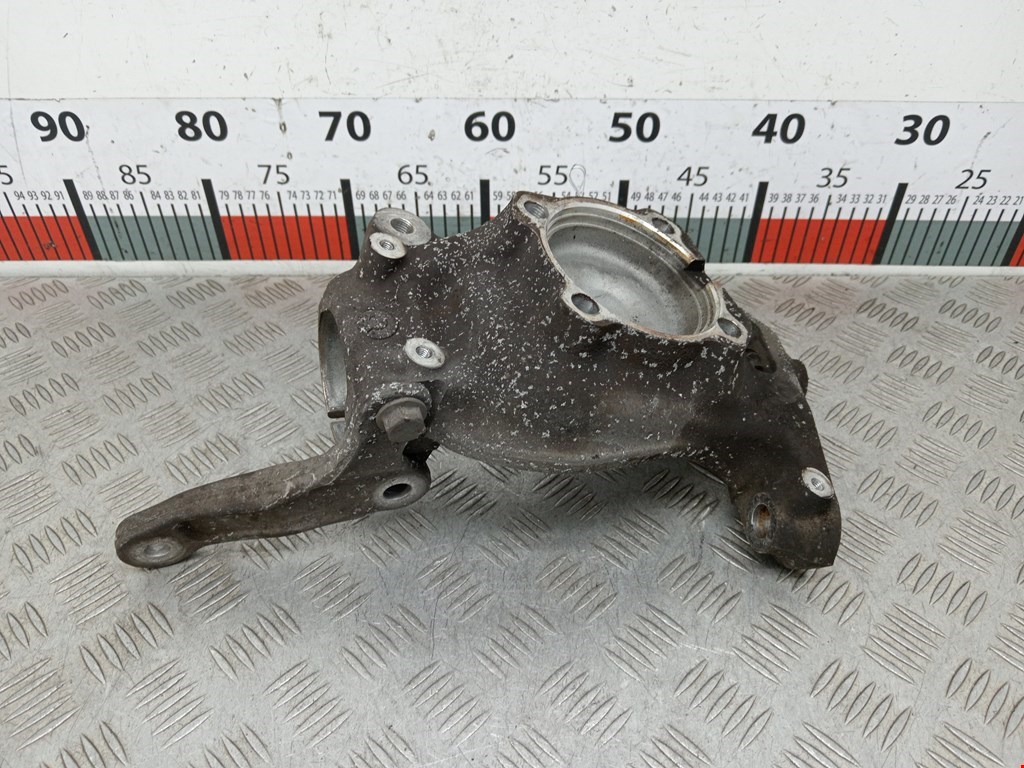 Ступица передняя левая BMW 5er 5 серия E60/E61 2003-2010