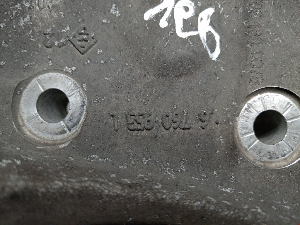 Ступица передняя левая BMW 5er 5 серия E60/E61 2003-2010