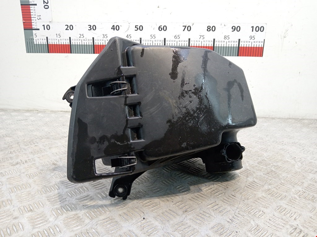 Корпус воздушного фильтра BMW 5er 5 серия E60/E61 2003-2010