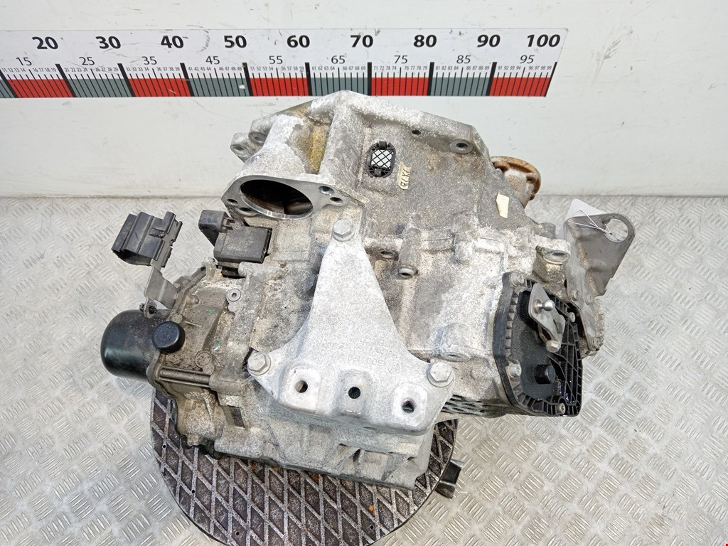 МКПП (Механическая коробка переключения передач) VOLKSWAGEN Golf Sportsvan 2014-2020